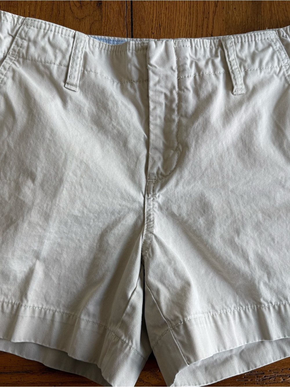 Tommy Hilfiger Light Cream Flat Front Chino Shorts